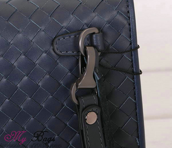 Bottega Veneta intrecciato clutch BV90571 blue